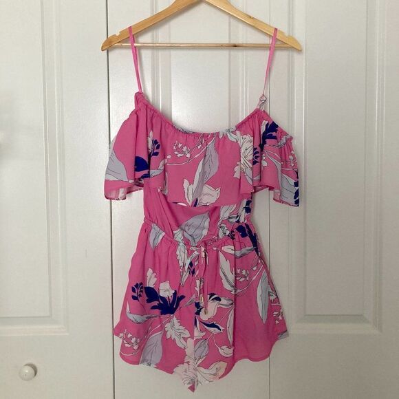 Yumi Kim Eastern Garden Pink Off The Shoulder Romper NWT size XS - Picture 2 of 8